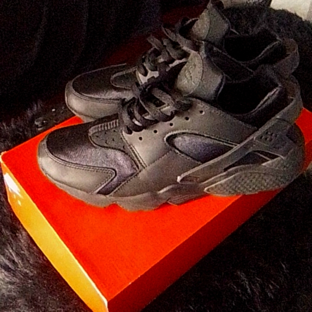 Nike huarache sz11 men's